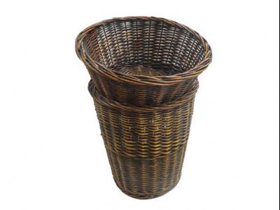 点击查看详细信息<br>标题：深咖啡色柳编筐 阅读次数：1262